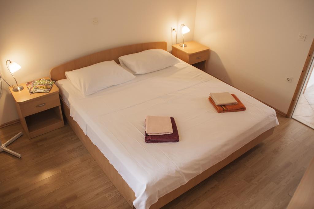 House Baglija Apartment Lumbarda Room photo